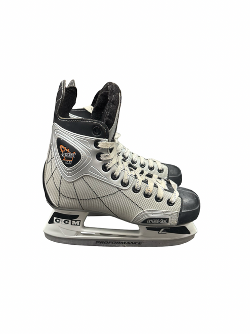 Vist Large View of Product Image Which is Used CCM 2.0 Senior Hockey Skate Senior 7