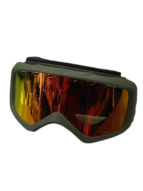 Vist Large View of Product Image Which is Used Giro Snow Goggles Adult Red