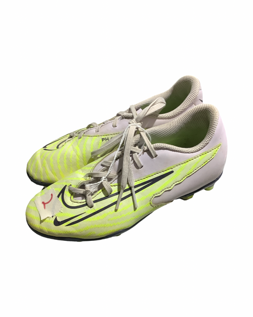 Vist Large View of Product Image Which is Used Nike Soccer Cleats Optic Yellow Junior 02
