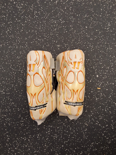 Vist Large View of Product Image Which is Used Warrior PLAYERSCLUB AP Lacrosse Arm Pads/Guards White Senior