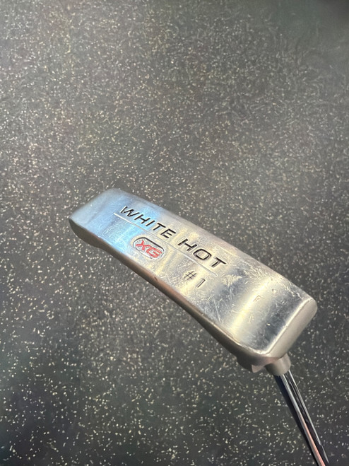 Vist Large View of Product Image Which is Used Odyssey WHITE HOT XG 1 Mens Putter RH