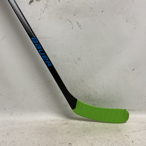Vist Large View of Product Image Which is Used Bauer I3000 Youth Wood Straight Black And Carolina Blue 40 Flex
