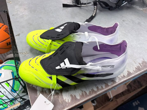 Vist Large View of Product Image Which is Used Adidas Soccer Cleats White And Green Senior 11