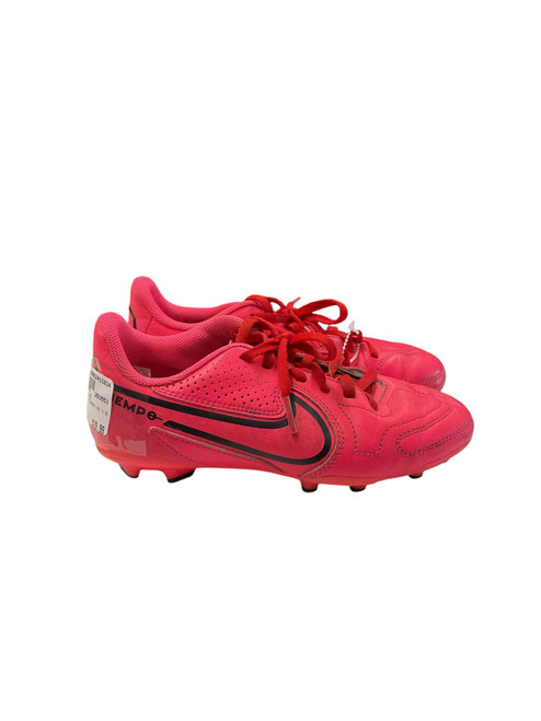 Vist Large View of Product Image Which is Used Nike TIEMPO SZ 1.5 Soccer Cleats Pink Junior 01.5