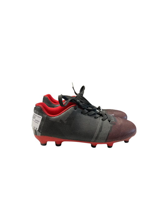 Vist Large View of Product Image Which is Used Dream Pairs Soccer Cleats Black And Red Junior 03