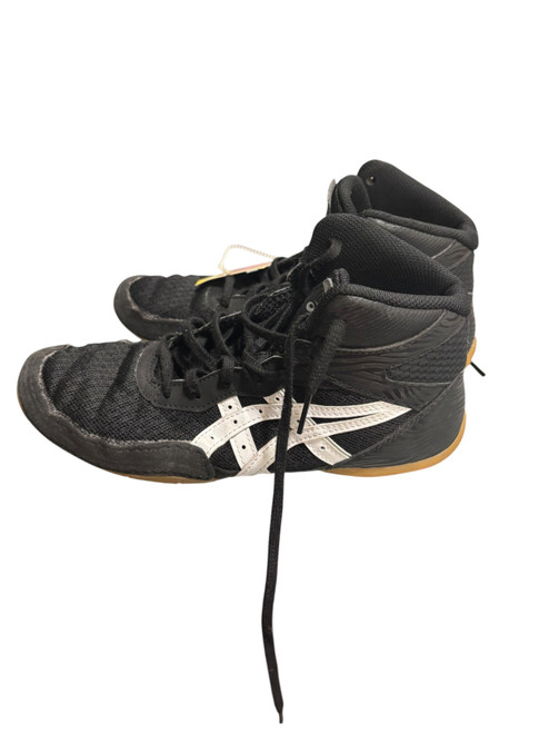 Vist Large View of Product Image Which is Used Asics Wrestling Shoes Black Junior 05.5