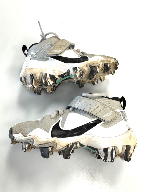 Vist Large View of Product Image Which is Used Nike TROUT BB/SB Cleats Grey Youth 11.0
