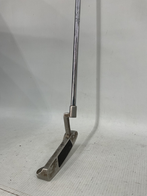 Vist Large View of Product Image Which is Used Odyssey STRONOMIC Mens Putter RH
