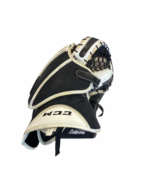 Vist Large View of Product Image Which is CCM RETRO FLEX 550 Senior Goalie Catcher Black