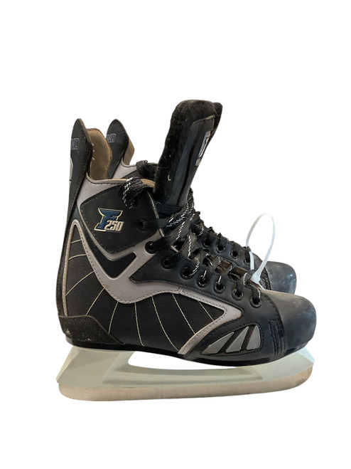 Vist Large View of Product Image Which is Used Ferland F250 Junior Hockey Skate Junior 05