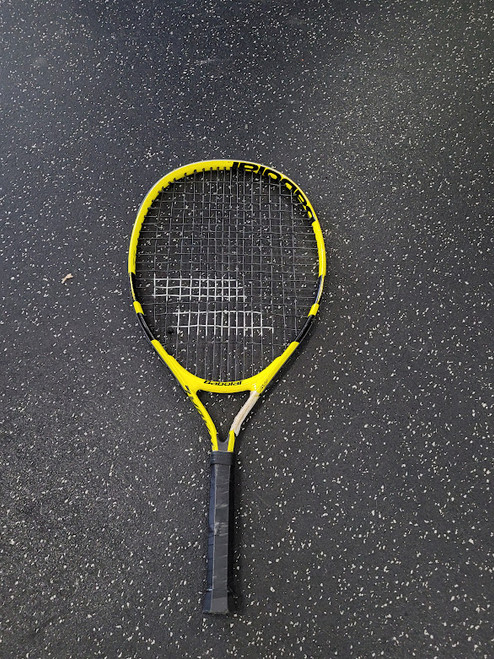 Vist Large View of Product Image Which is Used Babolat NADAL JR 23 Junior Tennis Racquet Yellow 23"