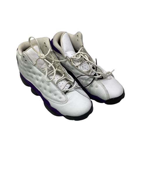 Vist Large View of Product Image Which is Used Jordan RETRO 13 Basketball Shoes M Purple And White Youth 07.0