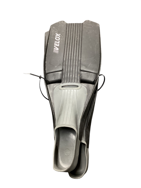 Vist Large View of Product Image Which is Used Velox Underwater Fins Black Small 6-7