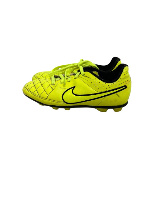 Vist Large View of Product Image Which is Used Nike Tiempo Yth 13 Soccer Cleats