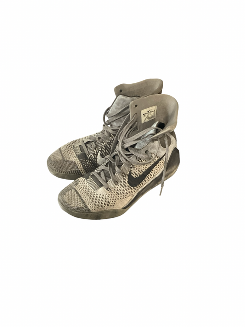 Vist Large View of Product Image Which is Used Nike Basketball Shoes M Grey Senior 10.5