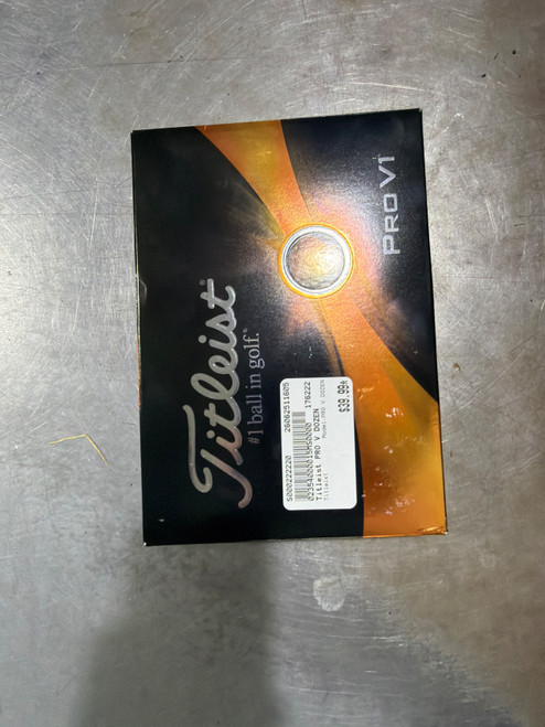 Vist Large View of Product Image Which is Used Titleist PRO V DOZEN 12 Pack - Golf Balls