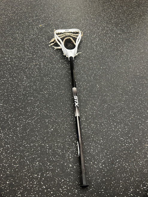 Vist Large View of Product Image Which is Used STX STINGER YOUTH Jr Atk/Mid Complete Stick White