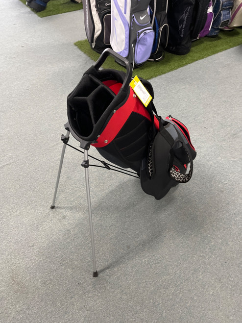 Vist Large View of Product Image Which is Used Wilson BAG Mens Stand Bag None