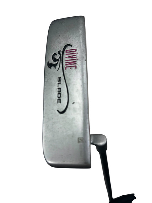 Vist Large View of Product Image Which is Used Odyssey Womens Putter RH