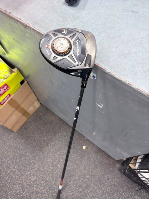 Vist Large View of Product Image Which is Used Taylormade R1 Mens Driver RH 10.0 Degree