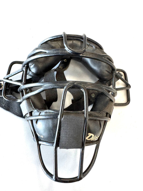 Vist Large View of Product Image Which is Used Diamond DFM-43 Umpire Mask