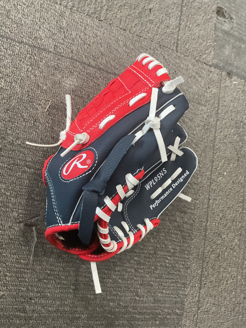 Vist Large View of Product Image Which is Used Rawlings PLAYERS SERIES BB/SB Glove RH Throw Navy Blue And Red 9 1/2"