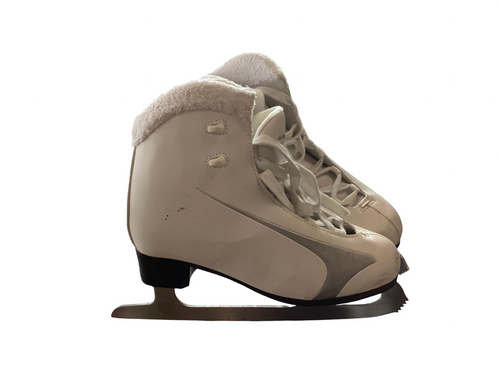 Vist Large View of Product Image Which is  WinnWell SOFT BOOT SKATE Womens Softboot Skate Navy Blue Senior 5