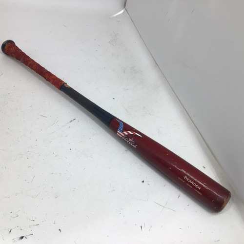 Vist Large View of Product Image Which is Used Victus BEARDEN MAPLE PRO 32/29 WOOD BAT BB/SB Wood Bat 32"