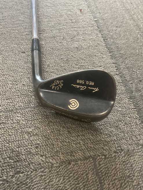 Vist Large View of Product Image Which is Used Cleveland TOUR ACTION 588 Golf Wedge Mens RH Pitching Wedge