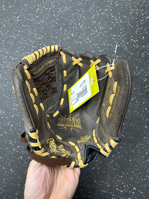 Vist Large View of Product Image Which is Used Rawlings H110BRNC BB/SB Glove RH Throw Brown 11"