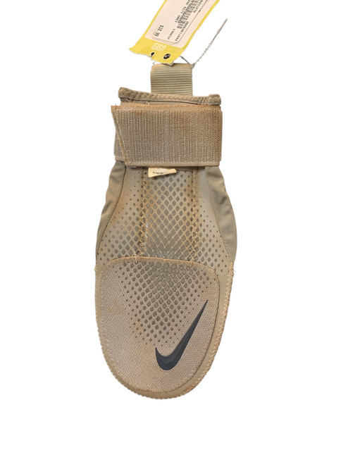 Vist Large View of Product Image Which is Used Nike BB/SB Accessory