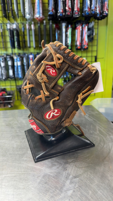 Vist Large View of Product Image Which is Used Rawlings PLAYER PREFERRED ELITE BB/SB Glove RH Throw Brown 11 1/4"