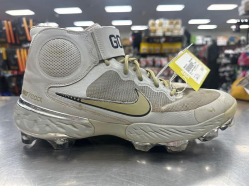 Vist Large View of Product Image Which is Used Nike ALPHA HUARACHE 3 BB/SB Cleats Grey Senior 13