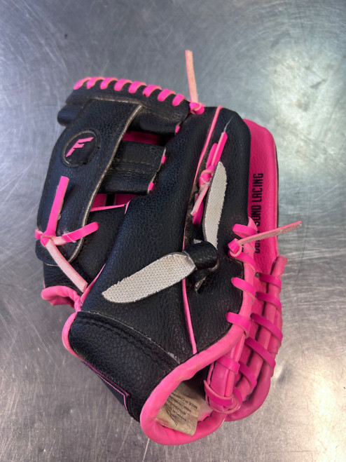 Vist Large View of Product Image Which is Used Franklin 24950-9 BB/SB Glove RH Throw Pink 9"