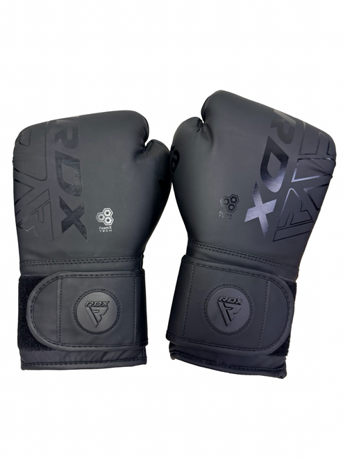 Vist Large View of Product Image Which is Used RDX QUADRO DOME 3 Boxing Gloves Black 16oz