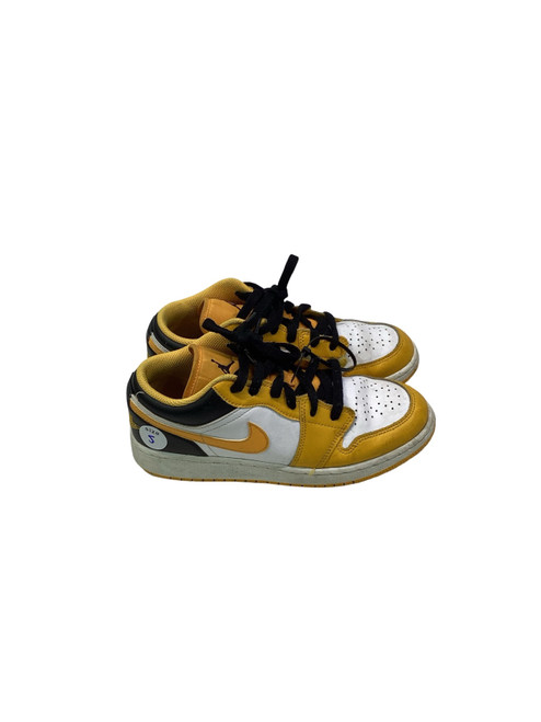 Vist Large View of Product Image Which is Used Nike 1 LOW TAXI Running/X-Train Shoes Y White/Black/Yellow Junior 05