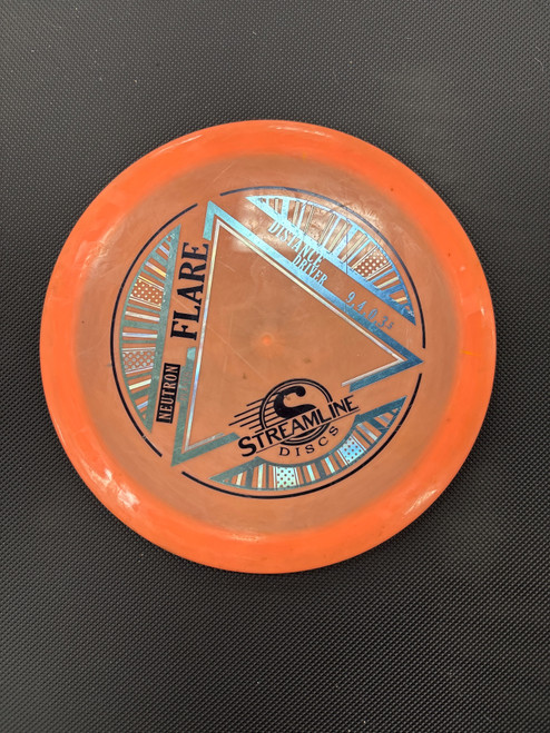 Vist Large View of Product Image Which is Used Streamline NEUTRON FLARE Disc Golf Driver Pink