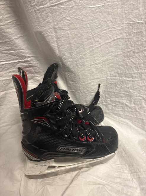 Vist Large View of Product Image Which is Used Bauer VAPOR X SHIFT Youth Hockey Skate Youth 12.0