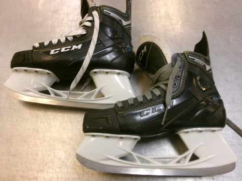 Vist Large View of Product Image Which is Used CCM SUPER TACKS 9350 Senior Hockey Skate Senior 9