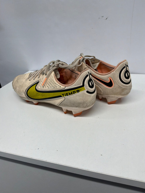 Vist Large View of Product Image Which is Used Nike Soccer Cleats White Senior 10