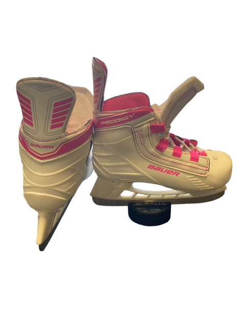 Vist Large View of Product Image Which is Used Bauer PRODIGY Youth Hockey Skate Youth 12.0