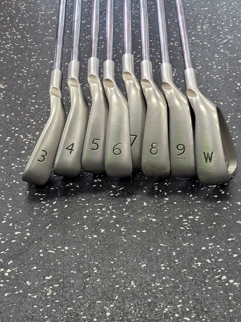 Vist Large View of Product Image Which is Used Ping G5 Mens Iron Set RH 3I-PW