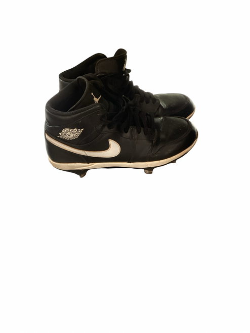 Vist Large View of Product Image Which is Used Nike AIR JORDAN 1 RETRO BB CLEAT BB/SB Cleats Black And White Youth 09.5