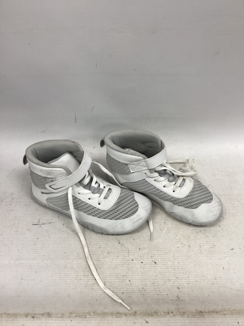Vist Large View of Product Image Which is Used Wrestling Shoes White Junior 03.5