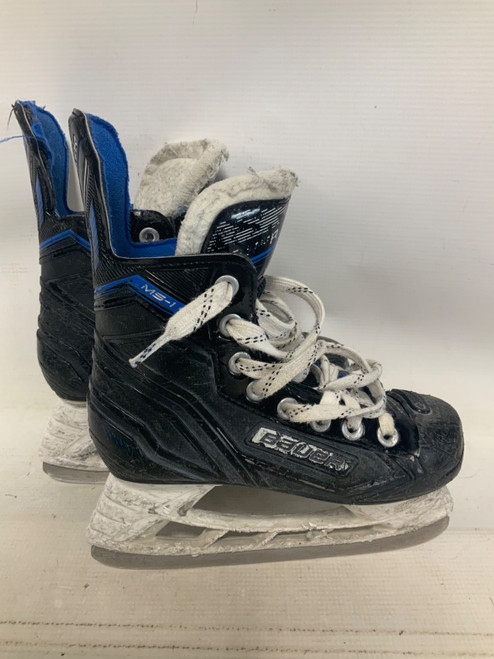 Vist Large View of Product Image Which is Used Bauer MS-1 Junior Hockey Skate Junior 01