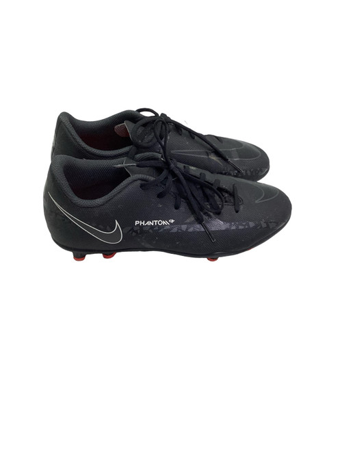 Vist Large View of Product Image Which is Used Nike Soccer Cleats Black And Red Junior 03