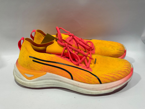 Vist Large View of Product Image Which is Used Nike Running/X-Train Shoes M Yellow Senior 11.5