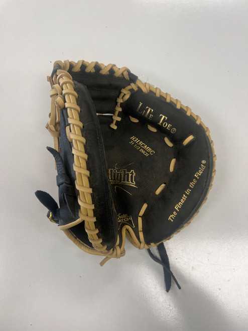 Vist Large View of Product Image Which is Used Rawlings HIGHLIGHT SERIES BB/SB Catchers RH Throw Black 31 1/2"
