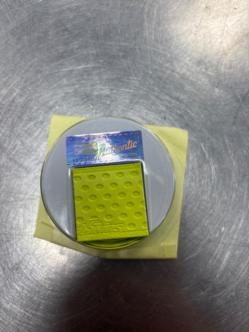 Vist Large View of Product Image Which is Used Lizard Skins BB/SB Accessory Yellow