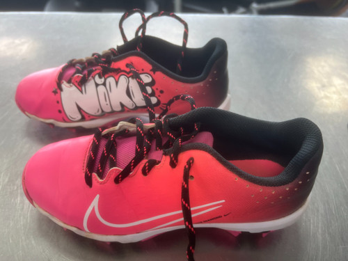 Vist Large View of Product Image Which is Used Nike SHOE BB/SB Cleats Pink Junior 04